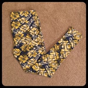 LuLaRoe Blue Yellow Floral TC Leggings